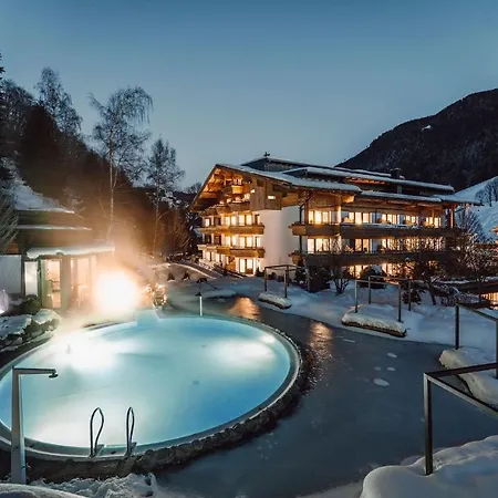 Gartenhotel Theresia 4 Saalbach-Hinterglemm