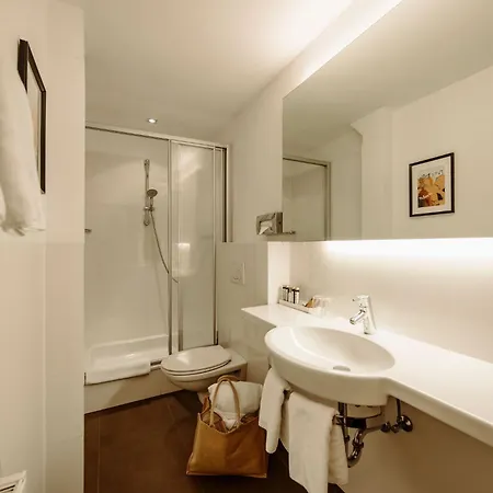 Hotel Gartenhotel Theresia 4 4*