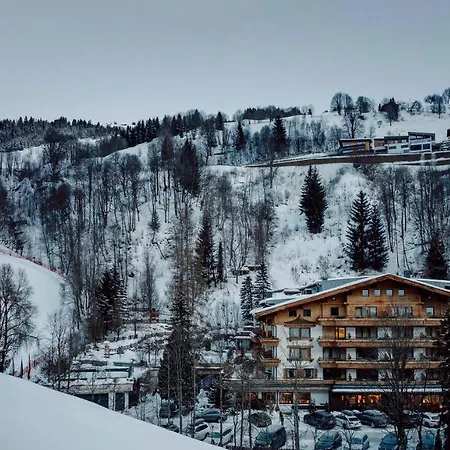 Familien 4* Saalbach Hinterglemm