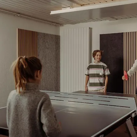 Familien ホテル 4*