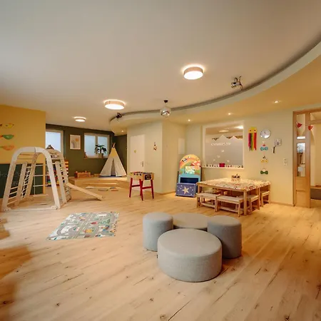 Familien 4* Saalbach Hinterglemm